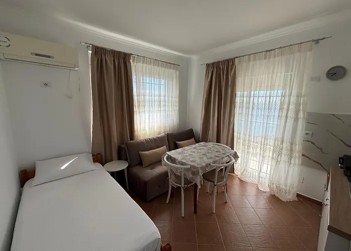 Horizont 아파트 *